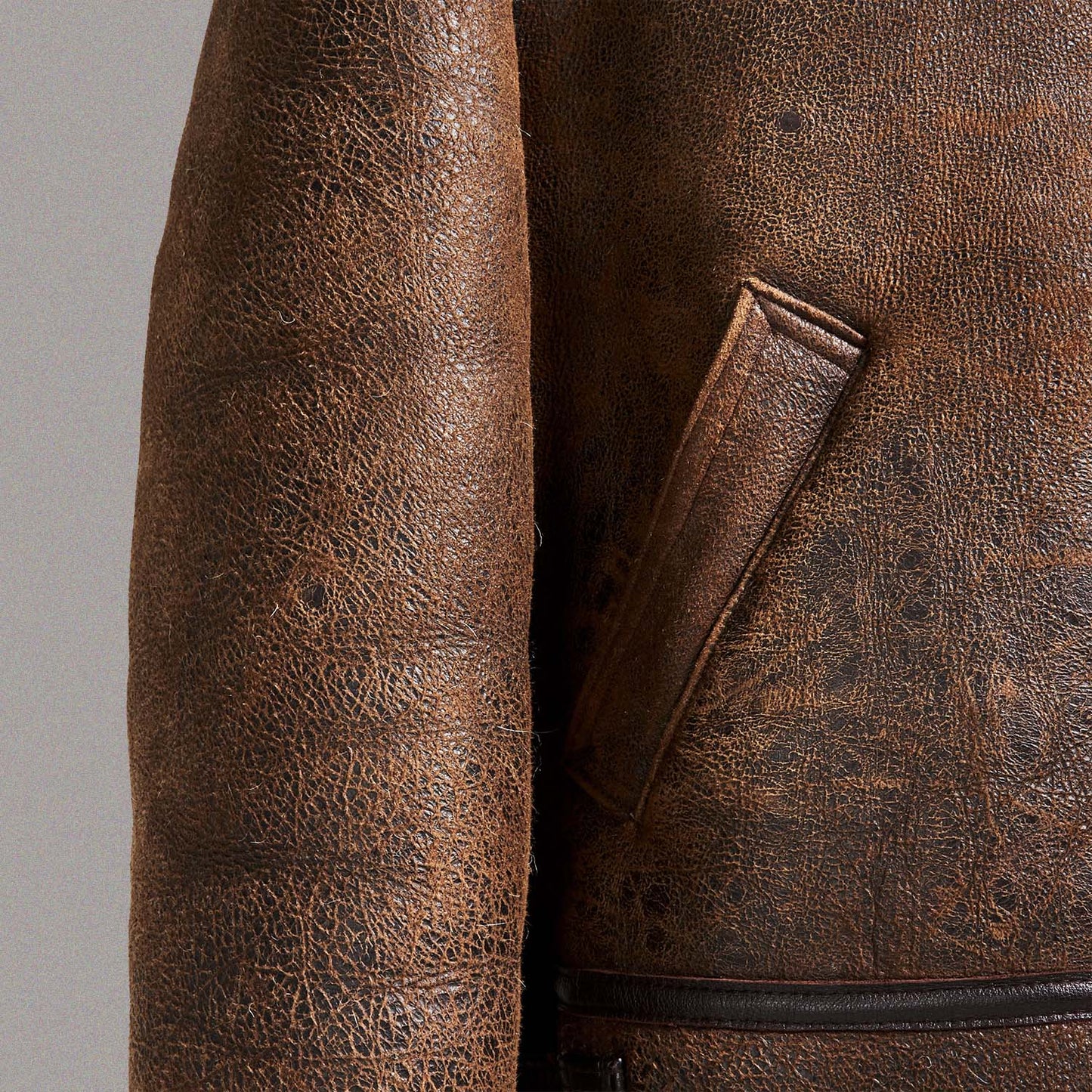 DISTRESSED BROWN AVIATOR JACKET